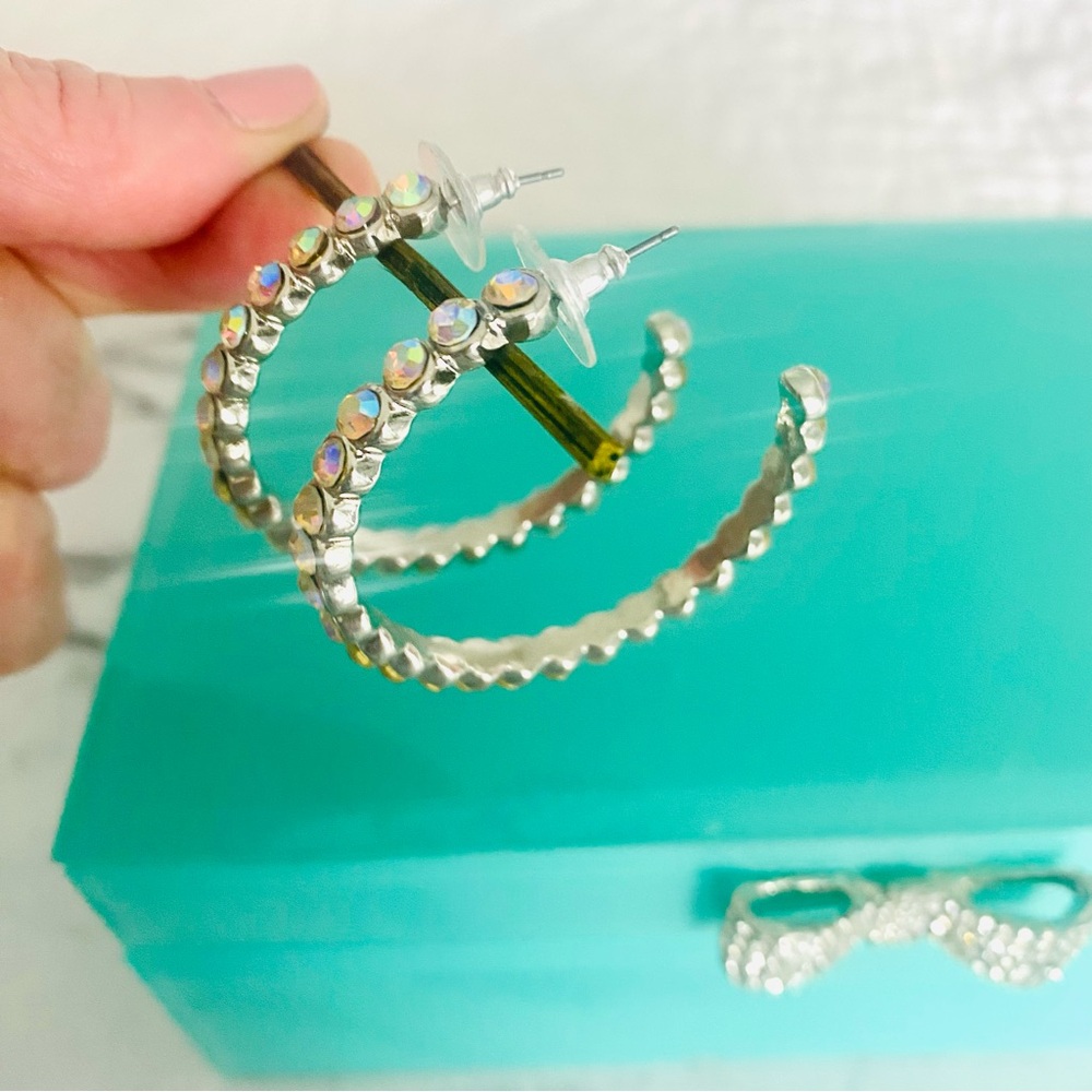 💕Pretty Crystal Rhinestone Hoop Earrings